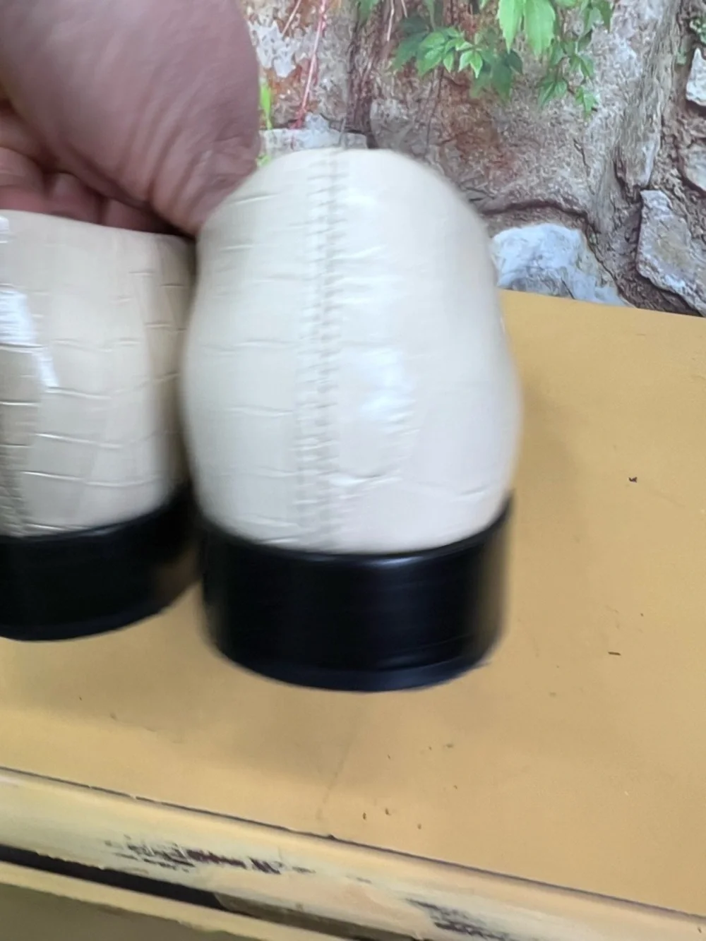 VINCE Bone Leather Croc Embossed Loafers, 9M/40 - Picture 8 of 13